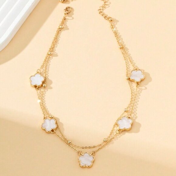 14K Gold Filled White Clover Double Chain Necklace - Picture 2 of 4
